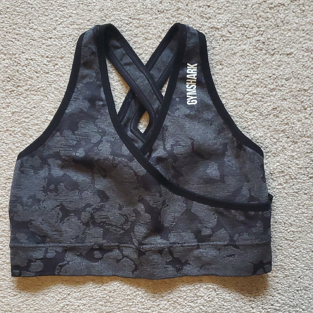 Gymshark Women's Gray Camo Sports Bra